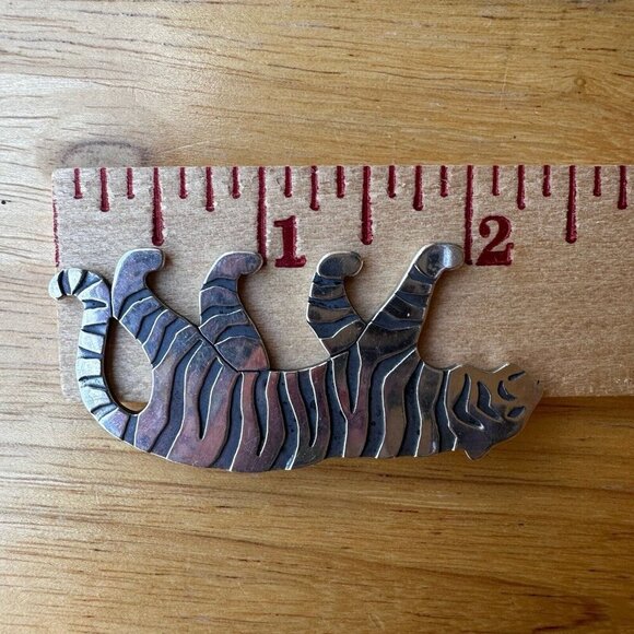 VTG James Avery Tiger Brooch Pin Retired Box Signed 925 Sterling 15.8 grams - Picture 7 of 10